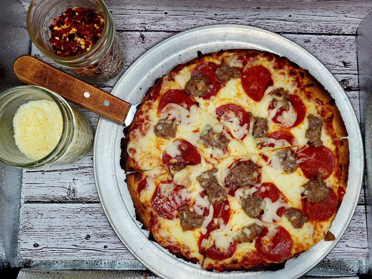 Banner Gator'z Pub & Grill 02